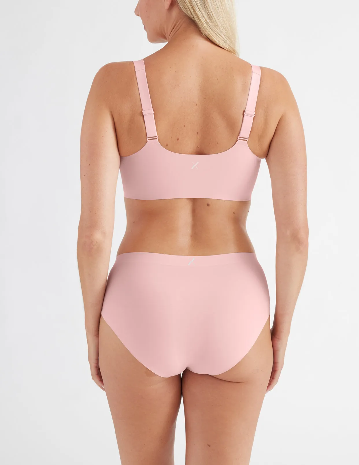 Revolution Adjustable Pullover Bra