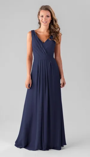 Sample Amelia Size 32