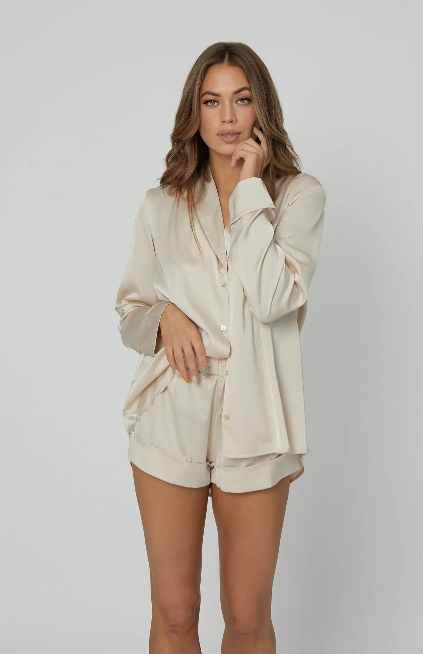 Satin-Chic: Beige Shorts Loungewear Set
