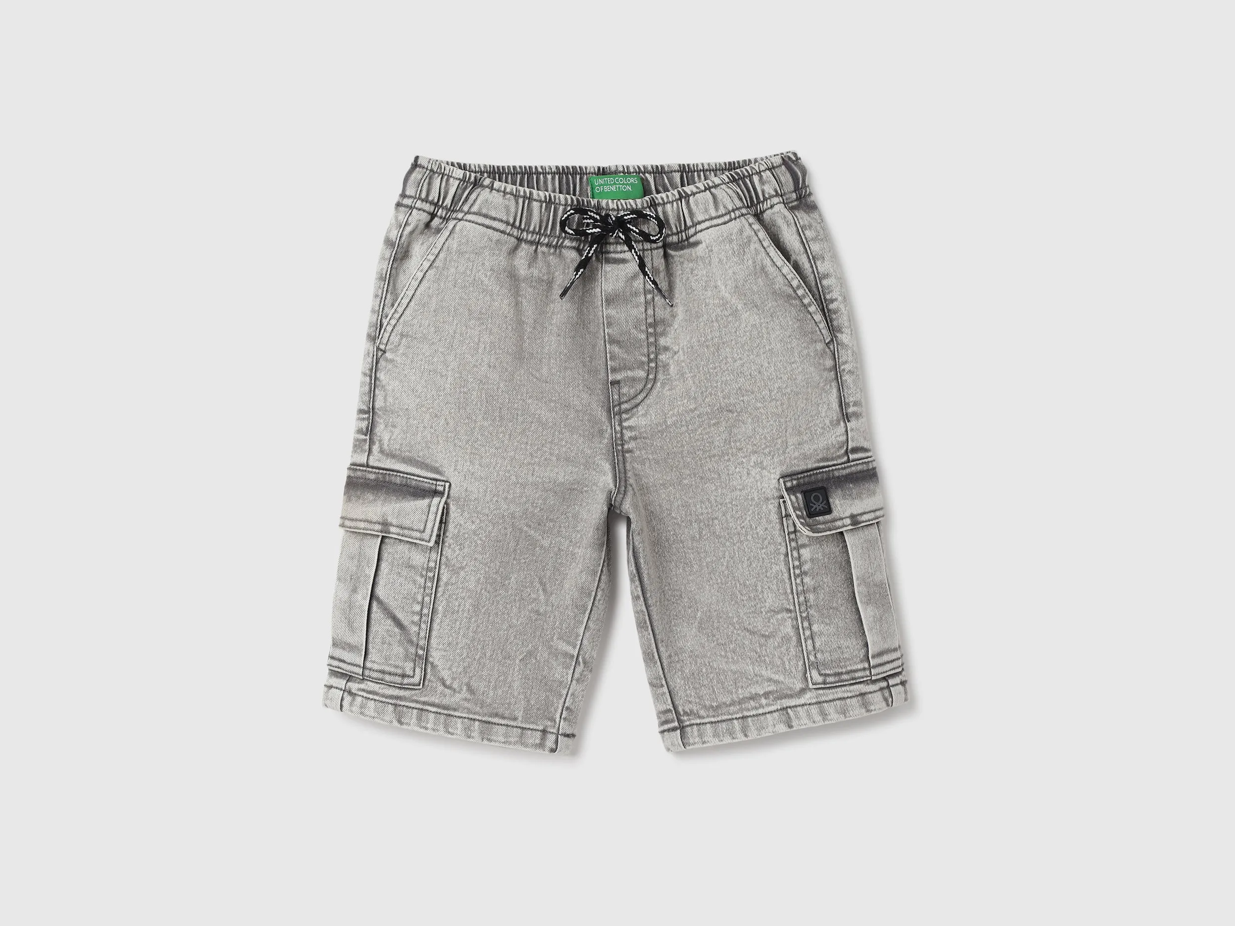 Solid Pattern Shorts