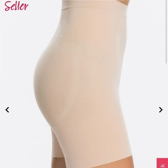 SPANX OnCore Mid Thigh Short Medium New Soft Nude