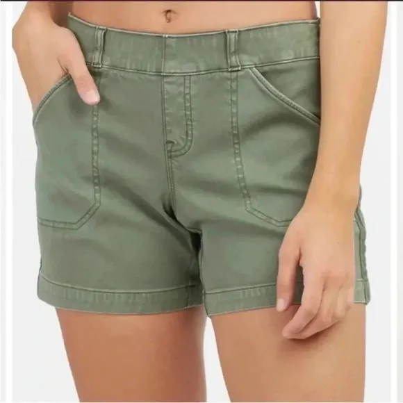Spanx Stretch Twill Shorts 4” in Soft Sage 20318R
