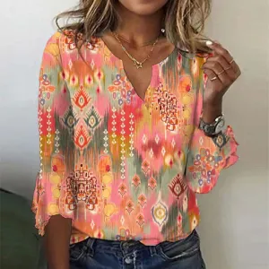 Stylish paisley blouse by Scarlett
