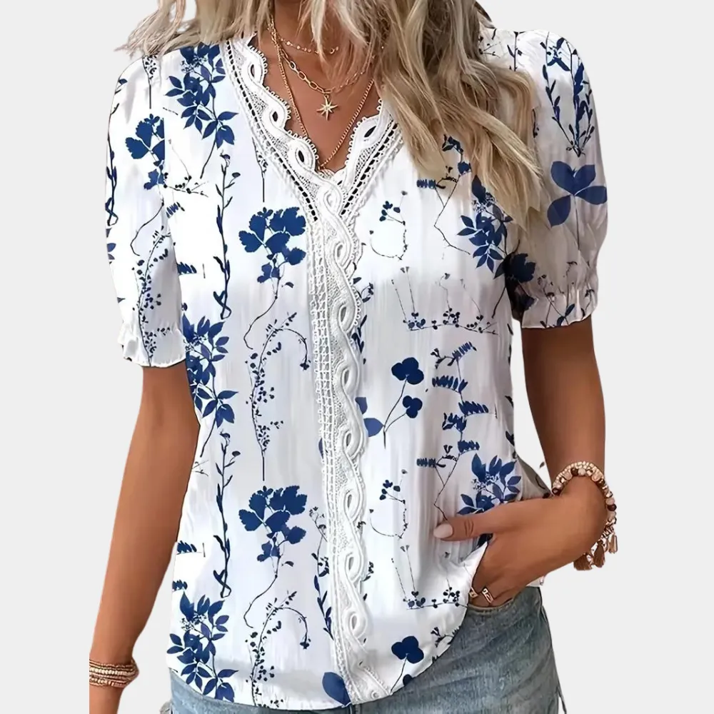 Suus - Floral blouse with lace