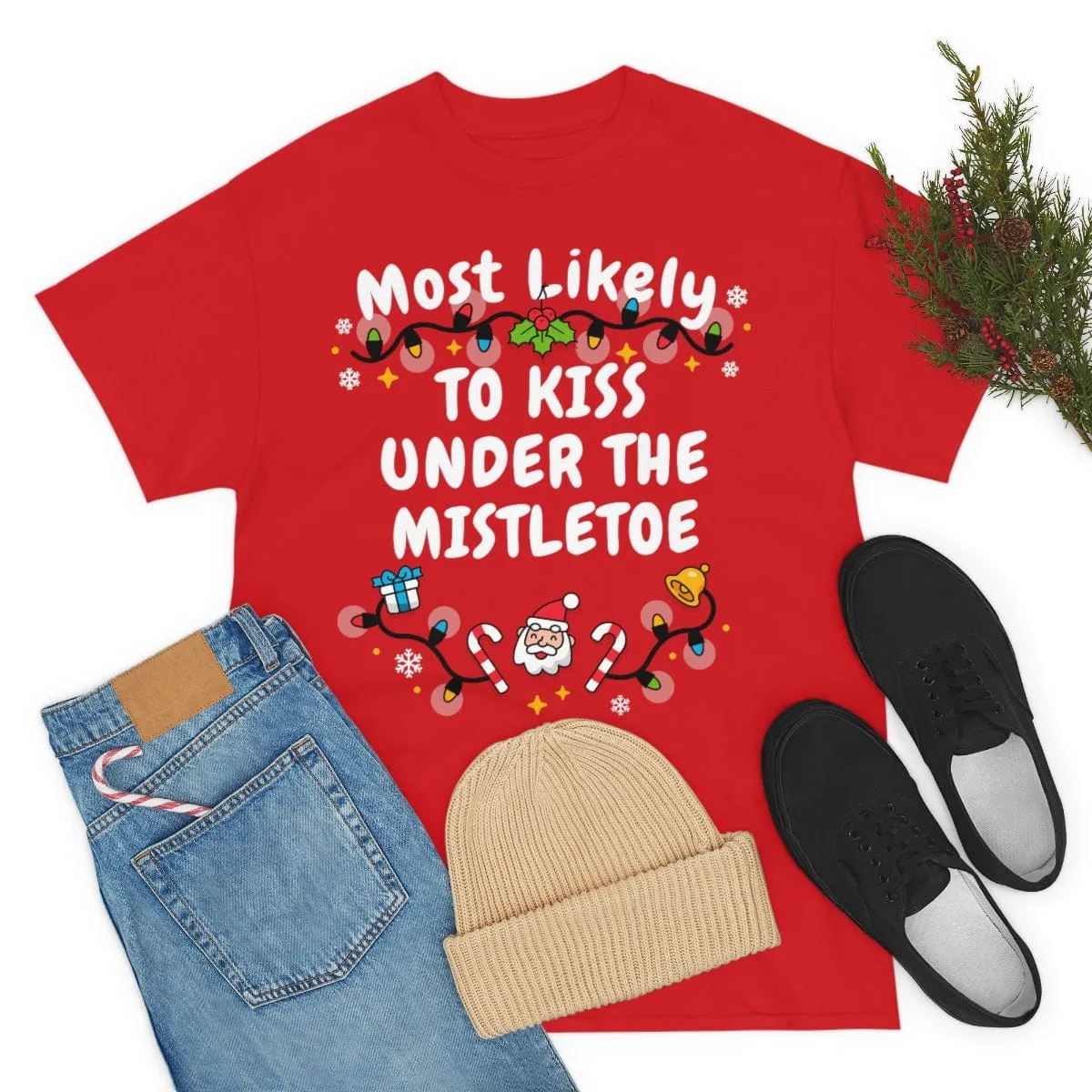 TO KISS UNDER THE MISTLETOE