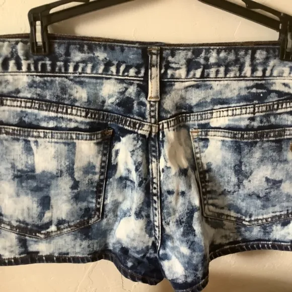 Tory Burch Short Short Blue/White Sz 32