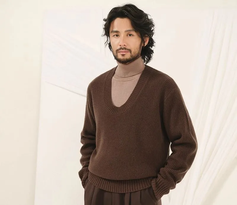 Unisex U-neck Knit Sweater