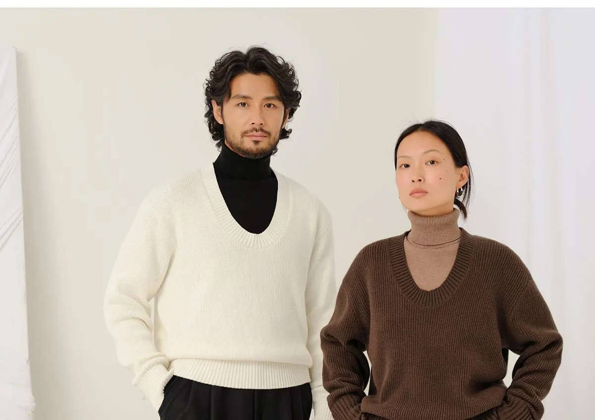 Unisex U-neck Knit Sweater