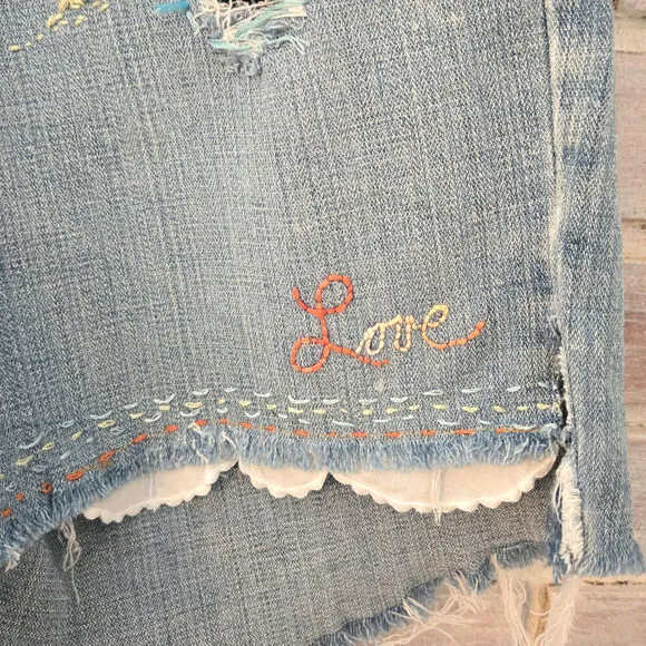 Upcycled Handmade Levi's Denim Frayed Shorts Embellished floral vtg lace Size 10