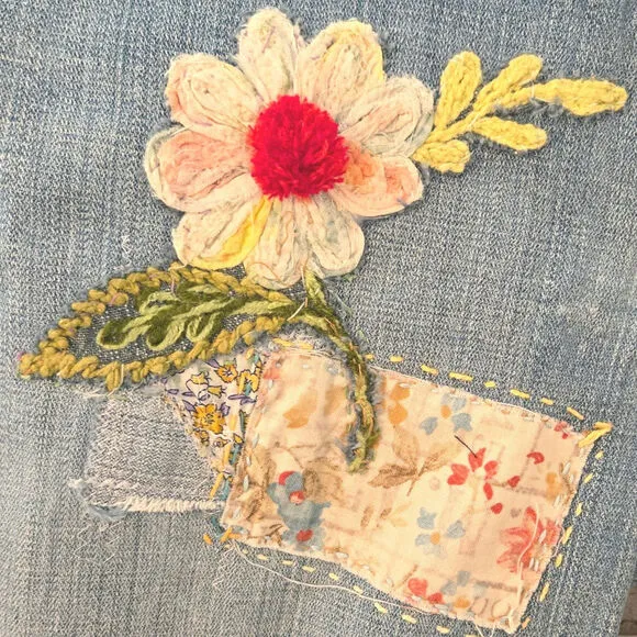 Upcycled Handmade Levi's Denim Frayed Shorts Embellished floral vtg lace Size 10