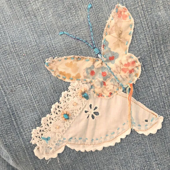 Upcycled Handmade Levi's Denim Frayed Shorts Embellished floral vtg lace Size 10