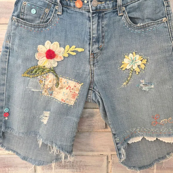 Upcycled Handmade Levi's Denim Frayed Shorts Embellished floral vtg lace Size 10