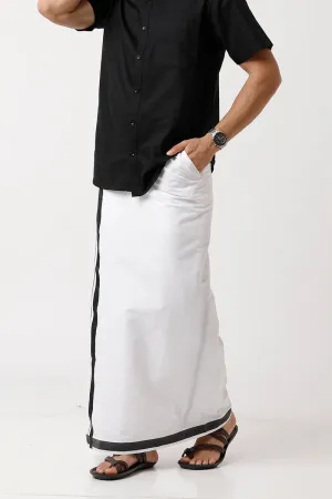 Varna - Black Single Layered Fancy Border Pocket Dhoti For Men | Uathayam
