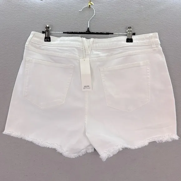 Vineyard vines - NWT Women's Denim Cutoff Shorts white jeans size 31