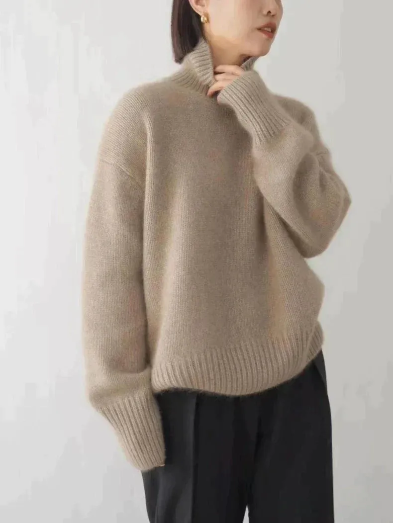 VITA | ELEGANT KNITTED PULLOVER